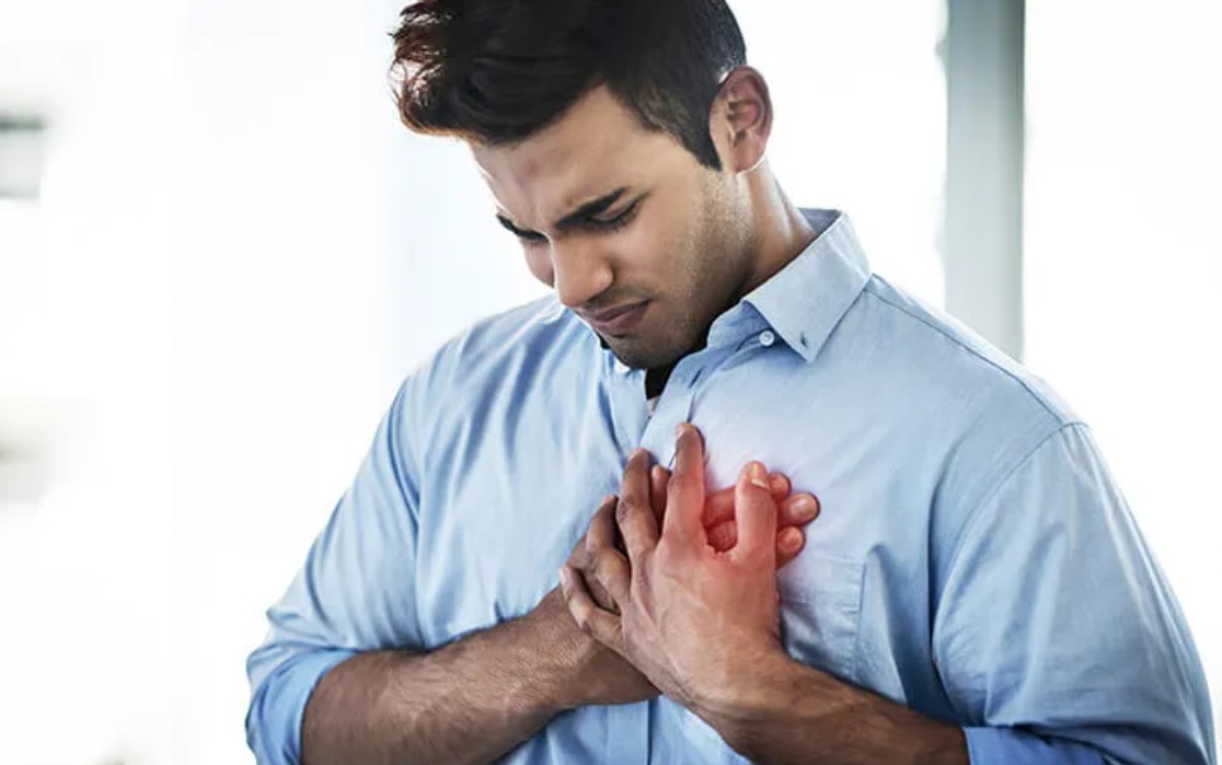Avgen_Dx's tweet photo. The age-old condition #heartattack is not only for #elderly  #people  these days. 
#Heartattacks among #young people have been on the rise which is predominantly due to the #sedentary #lifestyle  along with predisposing #genetic  factors that widely remain #undiagnosed. https://t.co/UxGQDvJwsV