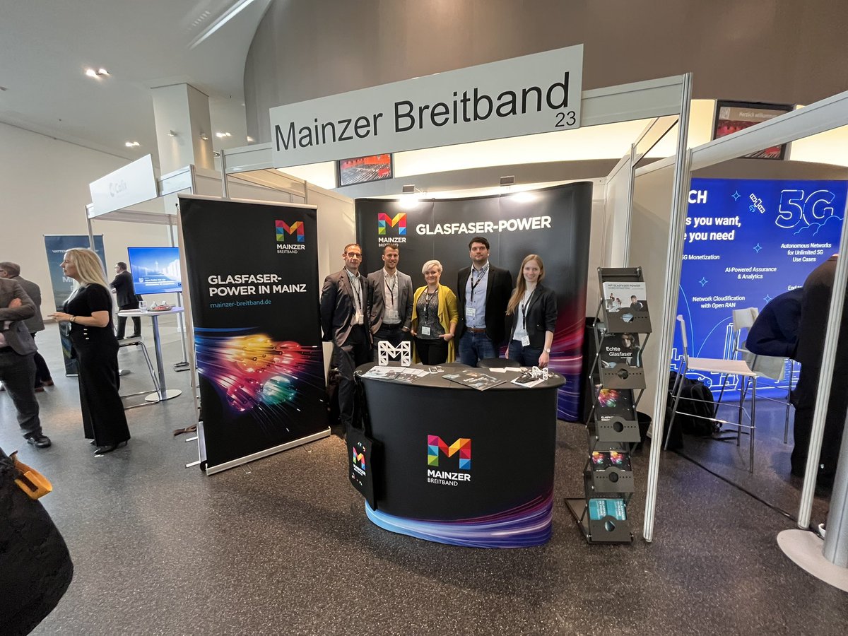 CoolCologne's tweet photo. Mainzer Breitband bei der #Conected Germany im #Mainz https://t.co/dM9Y7kaloG