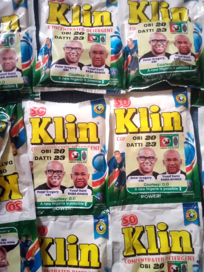 Chigozieialex's tweet photo. Yesterday our @UpNorth4Obi Katsina team in collaboration with Peter Obi 2023 Support Movement &amp; Obi Datti Team Work Support Group visited &amp; sensitized the women of Yar'Adua quaters, Katsina on our candidate and party logo.

We gifted then branded Obi-Datti detergents &amp; exe books https://t.co/yfKv6xVxha