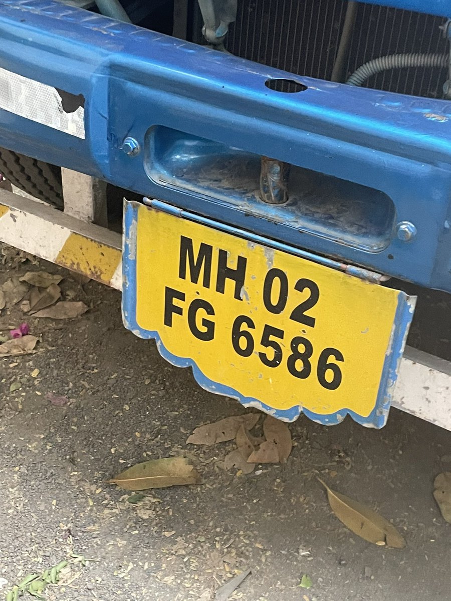 Truck number <a href="/MumbaiPolice/">मुंबई पोलीस - Mumbai Police</a> hit and run to my auto in bandra. 14th road near neelam stores.