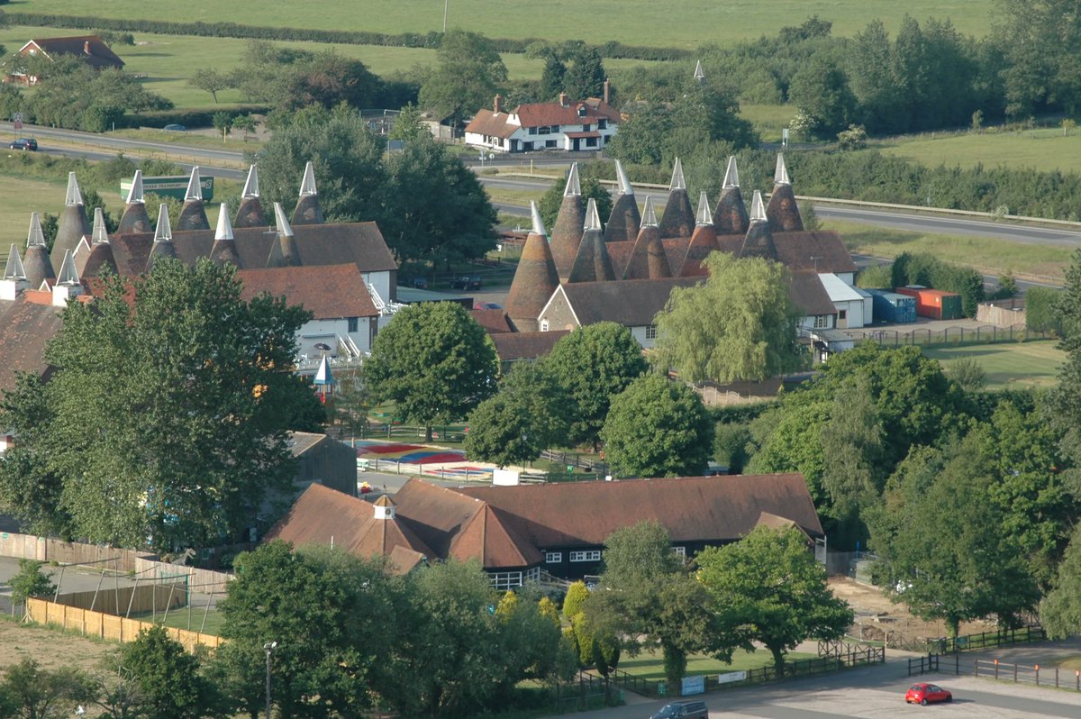 THE HOP FARM - KENT

Set it flat countryside, The Hop Farm's fields are regularly used for major pop concerts, specialist interest events, car meets and camping.

landforevents.co.uk/thehopfarm

#landforevents #outdoorevent #fieldforrent #landforhire