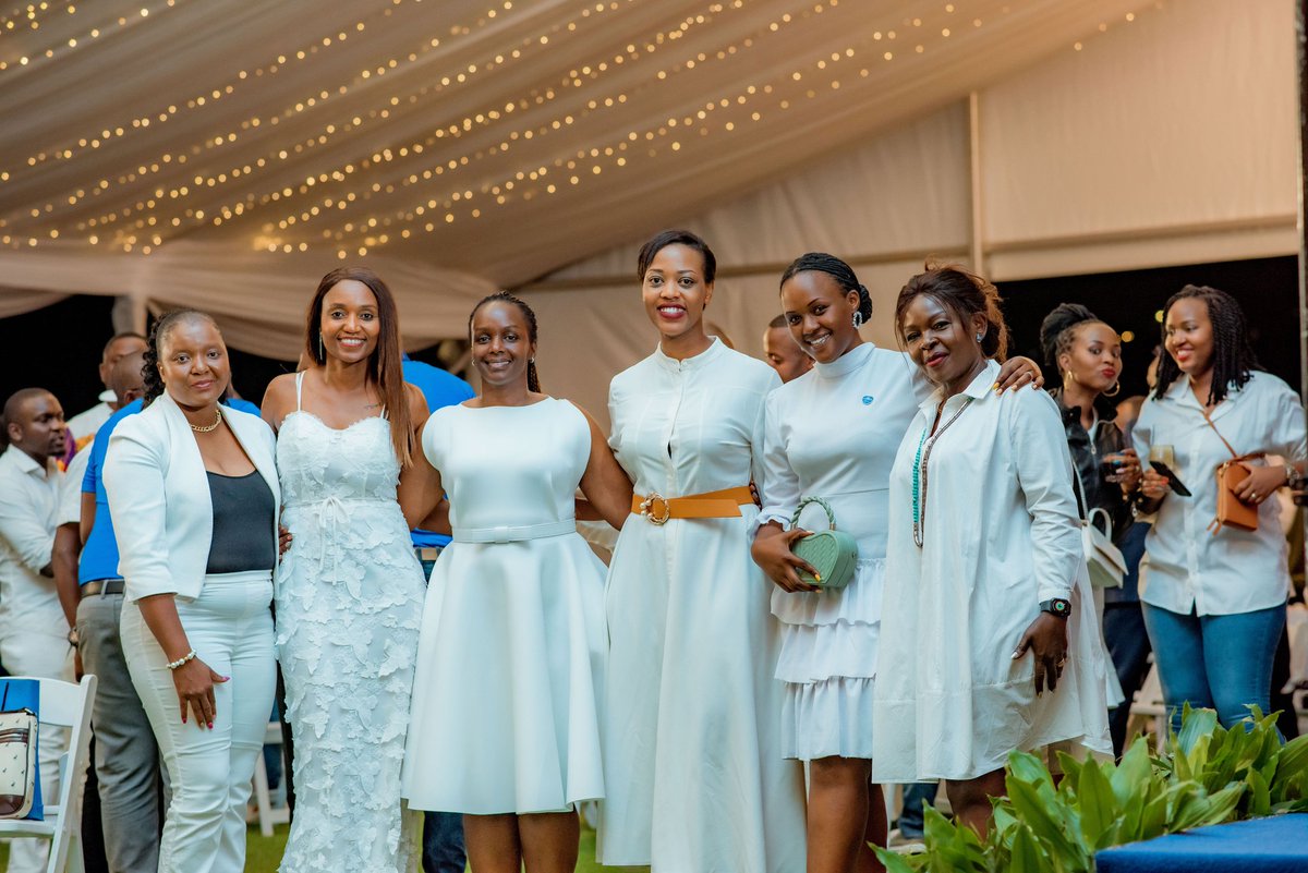 CIMERWACEO's tweet photo. 5/5 What a week it's been! This is such an exciting time to be at the helm of this #StrengtheningRwanda journey. Kudos to my colleagues @CIMERWAPPC for always working tirelessly to achieve greatness every day. https://t.co/R0QgykBOG7