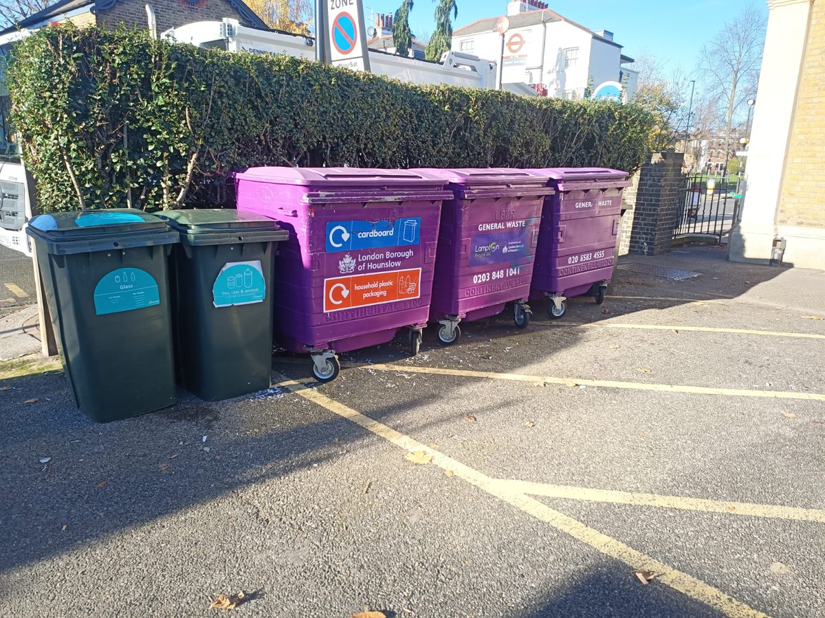 🆘EMERGENCY COLLECTION🆘

Customer
🕘9:19am: Please can you clear additional recycling &amp; waste after 2 events?

@LamptonServices
🕚10:46am: No problem. We'll complete in 2 hours.
🕛11:47am: Job done 👍 

Customer
🕛11:52am: Fantastic thank you 🙂

🚛♻️👏Great work team👏♻️🚛