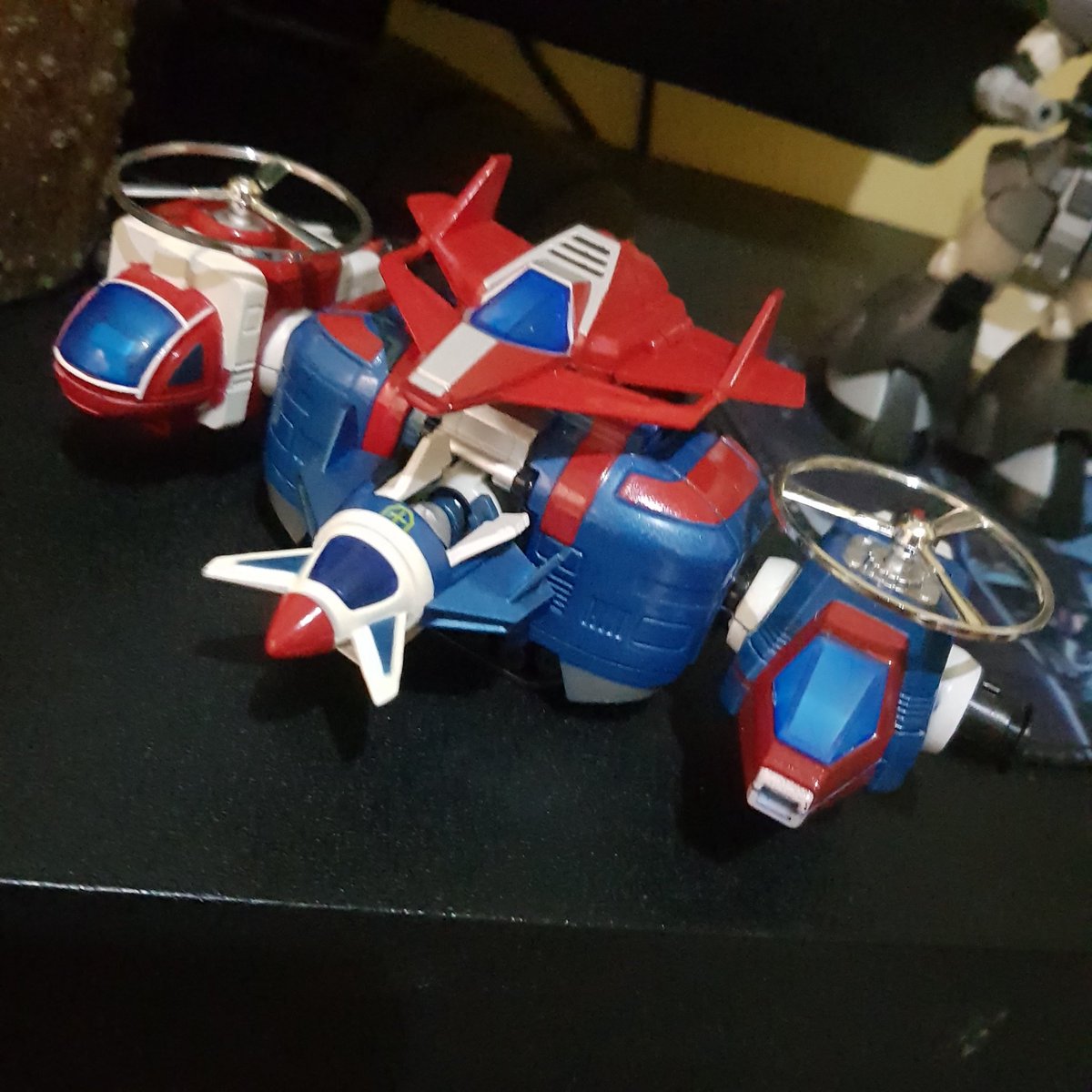 Darkchen312's tweet photo. #Airteam 🛩🛬✈️ https://t.co/htFwTMdBxy
