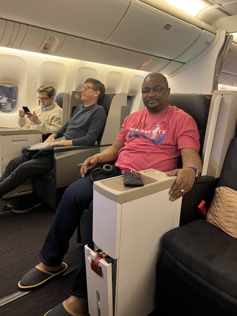 #Vol:Comme moi,un ami,Clement Lokandja me confirme avoir été aussi victime du vol.Concours malheureux de circonstances?Hélas nous avons tous été à bord de #Turkish q je n recommanderai plus à mes amis. <a href="/AleshOfficiel/">King Lesh 👑</a> <a href="/SalomonKalonda/">Salomon SK Della</a> <a href="/Franciskalombos/">Hon. Francis Kalombo</a> <a href="/danielmwananteb/">Citoyen Daniel Mwana-Nteba “Musumari Wa Kutu”.</a> <a href="/wembi_steve/">Steve Wembi</a>