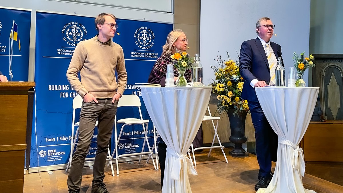 SITEStockholm's tweet photo. ⚡️ How to organise help and finance Ukraine’s reconstruction? Panel discussion with Jan Ruuth from @Sida, @KarinKronhoffer from @Swedfund, and Andreas Flodström from @beetroot_se, to discuss Swedish support to Ukraine. #SITEDevDay and #DevelopmentDaySITE https://t.co/l07puFsUuV https://t.co/VCbp1hgXID