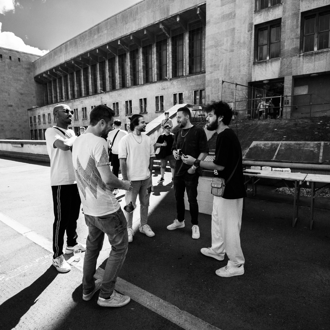 BeatUnitEV's tweet photo. Erneut ein Bild von unserem Event 🙂

#musicproducer #music #producer #beats #musician #hiphop #musicproduction #rap #beatmaker #newmusic #trap #dj #artist #rapper #flstudio #soundcloud #producerlife https://t.co/z4lP6TYq43