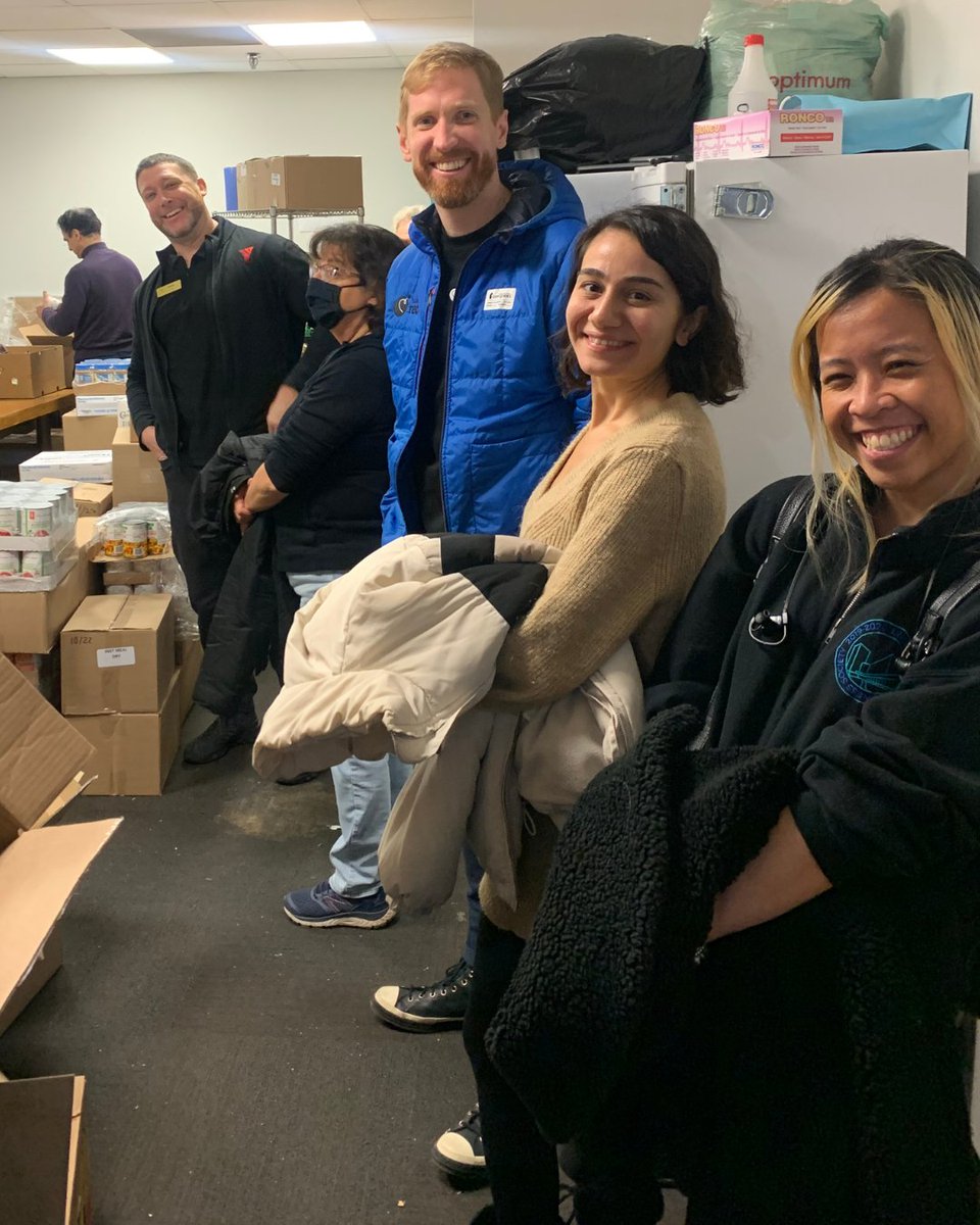 TractionRec's tweet photo. Couple weeks ago, a few members from our team got together to volunteer at the North York YMCA for the day! They had a great day sorting food and packing take-home boxes to hand out to families/individuals in need. They also got a lovely tour of the branch. Can't wait to be back! https://t.co/E8VBqdgB4E