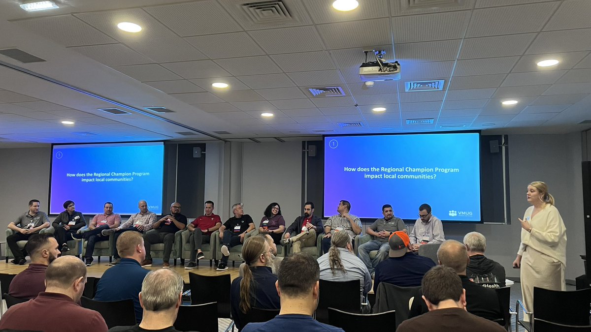 The queen! <a href="/celiacri/">Celia CC</a>