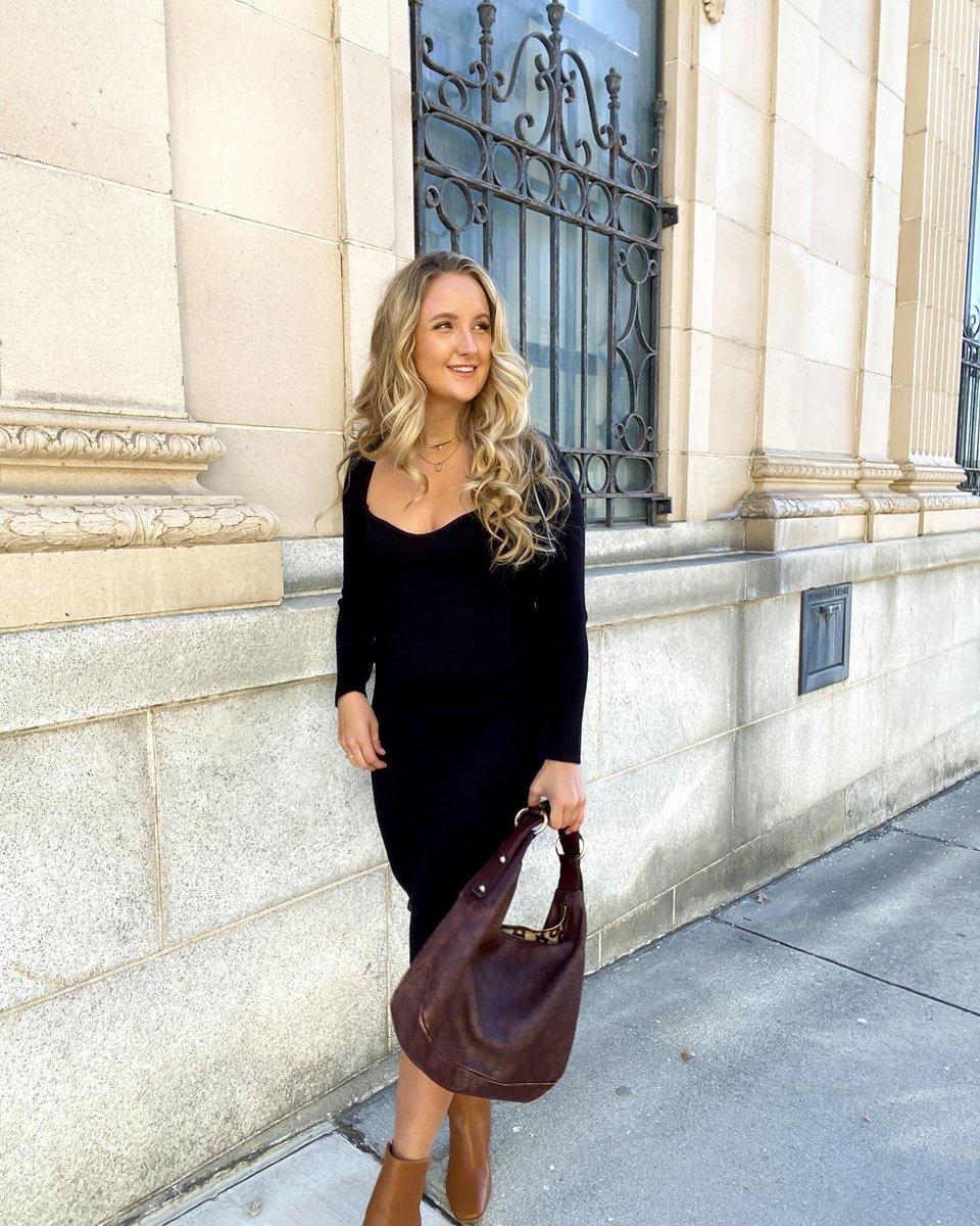 These long sleeve styles are giving total arm candy 🤍

Shop: bit.ly/3P21kAq
 
 bit.ly/3VSSyHn