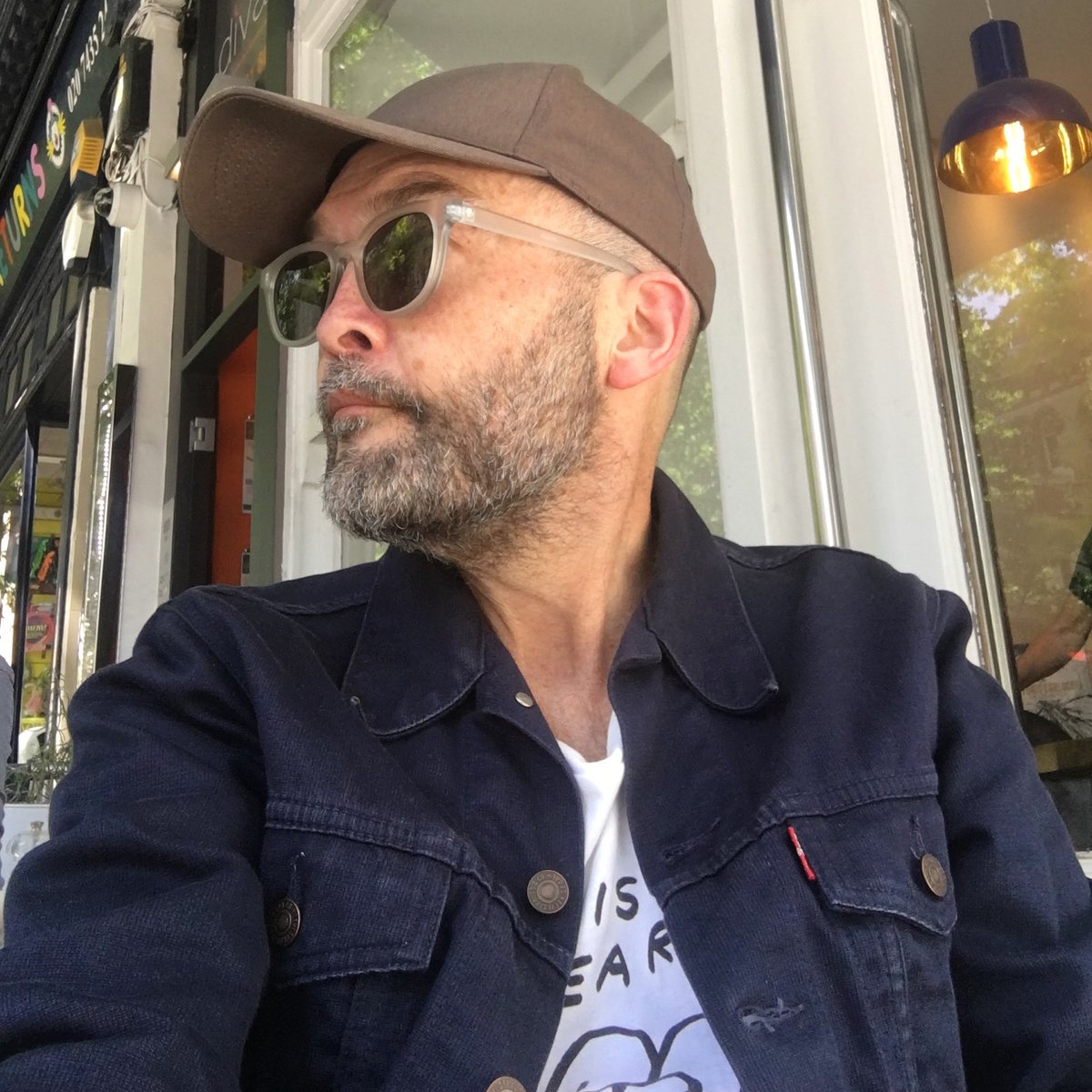 Happy Birthday to the lovely ⁦<a href="/ben_watt/">Ben Watt</a>⁩ who turns 60 today. It’s been great working with him again this year ❤️