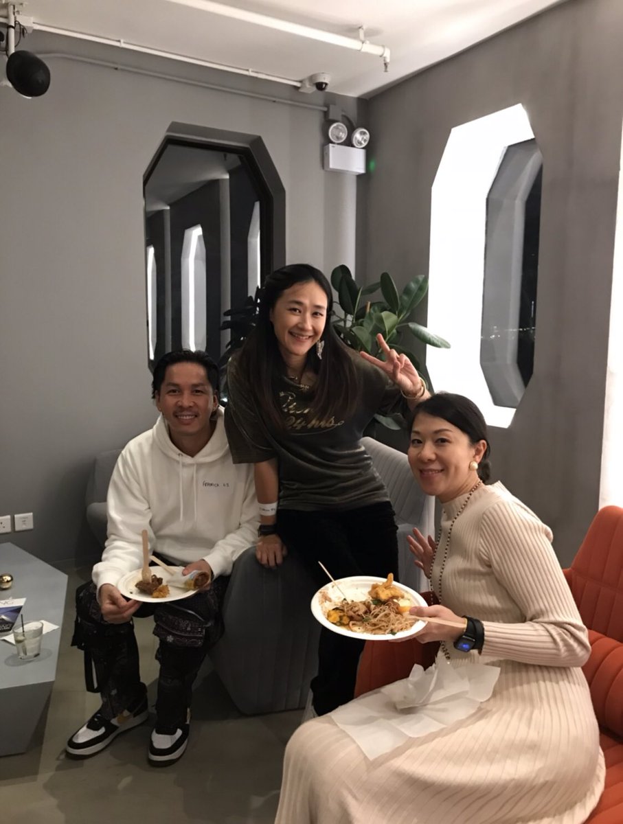 w3beeio's tweet photo. Another RemarkableEvent with the RSOP/HOF Hong Kong Community gearing up 2023: Game Night Recap! @RoyalSocietyOP @HouseofFirst @remarkable_bee @Afs2407 @SoporificSeven8 @sh01755 @rwambassadors @iedlo @okpych 

#STAYROYAL #RemarkableWomen https://t.co/Z8Aw3ygAp1