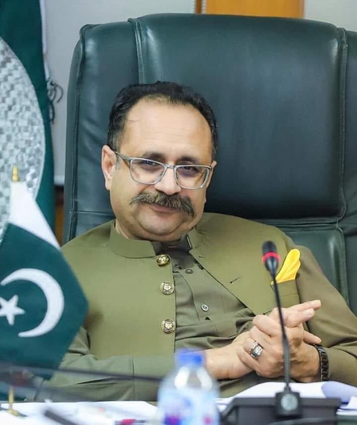 mughal2004's tweet photo. We stand with you PM of Azad Kashmir Tanveer sahb💪
@umar__khan786
@mayyakh2n
@pti_azadkashmir
@AJK
@manaalNF
#CentaurusMall
#ArshadShareefShaheed
#CentaurusMall https://t.co/qmhxgoE4jr