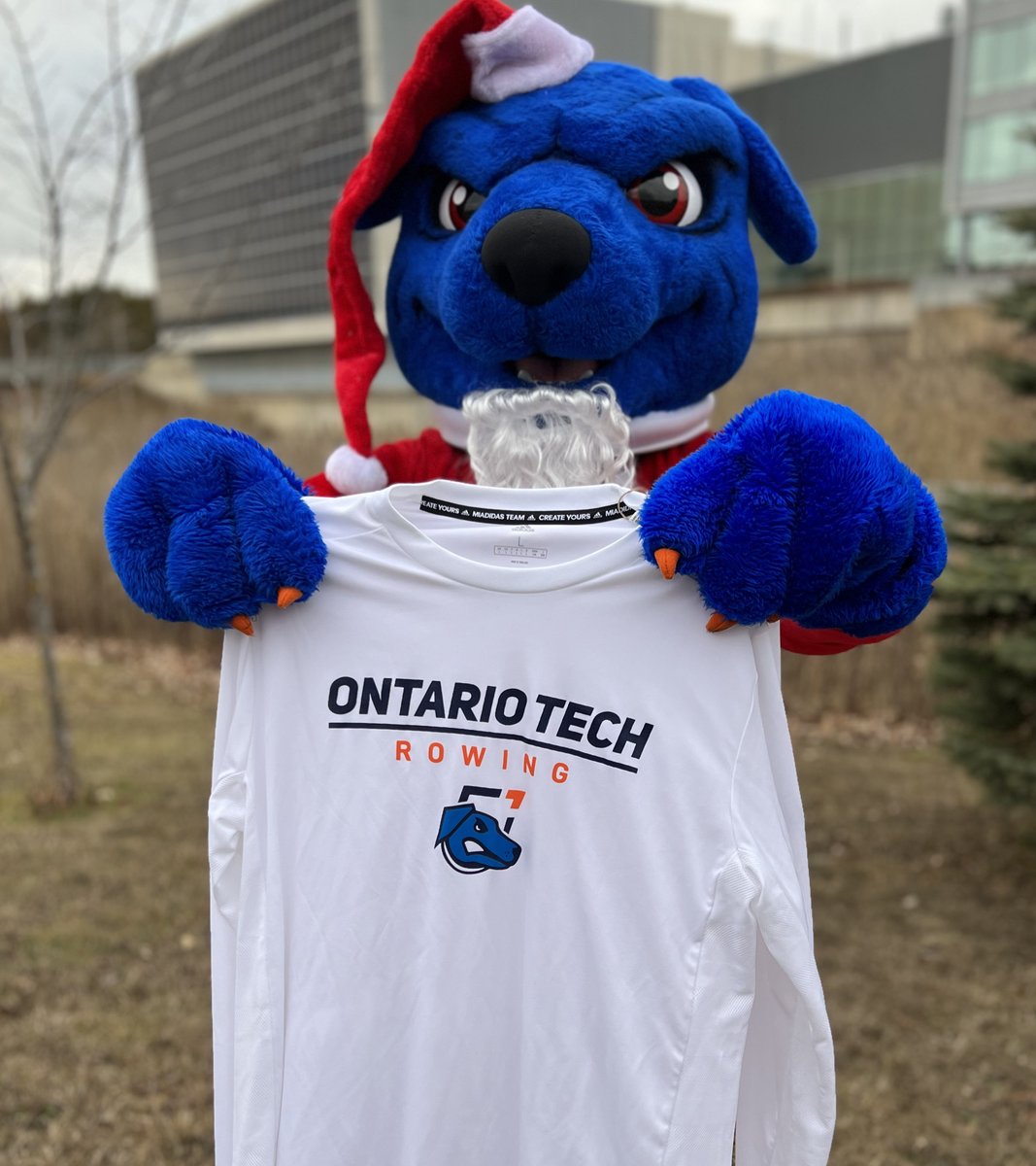 Day 6 of the 12 Days of Ridgebacks

To enter to win this hoodie:
1. Follow us
2. Retweet AND like this post 

Winner will be randomly selected and contacted via direct message.