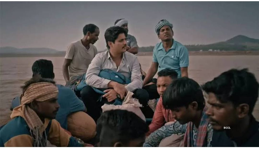 DmSambalpur's tweet image. Special screening of #DAMaN (Durgam anchalore malaria nirakaran) for Health and other Dist. Level officials to motivate  the provision of healthcare services in inaccessible areas.@CMO_Odisha @HFWOdisha @IPR_Odisha