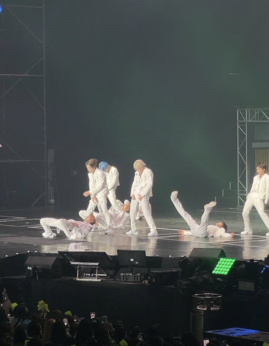 xxtothefullsun's tweet photo. แฮชานแปลว่าอิสระ555555555555555555 https://t.co/rGq6tlmRd2