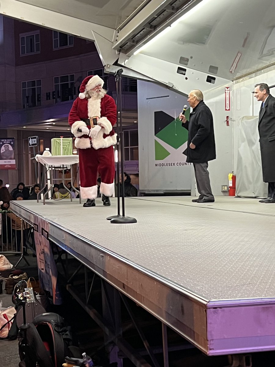 Mayor Jim Cahill tweet media