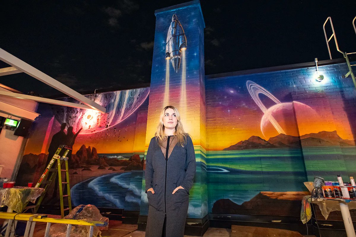 Can you believe this gorgeous mural painted by Ukrainian artist @sasha__q is a part of our rooftop patio space? A little hidden gem in Toronto we hope you will all love once it's warm enough again for patio weather.