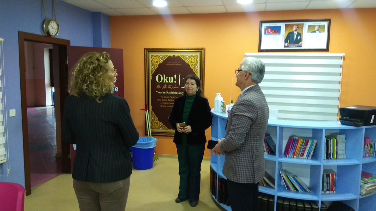 Okullarımızın sadece eğitim-öğretimin yapıldığı yerler değil, velilerimizin de halk eğitim kursları ile kendilerini yetiştirme ve kişisel gelişimlerine katkı sağlayan yerler olması mutluluk vericidir.

<a href="/tcmeb/">Millî Eğitim Bakanlığı</a> <a href="/AnkaraValiligi/">T.C. Ankara Valiliği</a> <a href="/Harunfatsa/">Harun Fatsa</a> <a href="/cankayailcemem/">Çankaya İlçe Millî Eğitim Müdürlüğü</a>