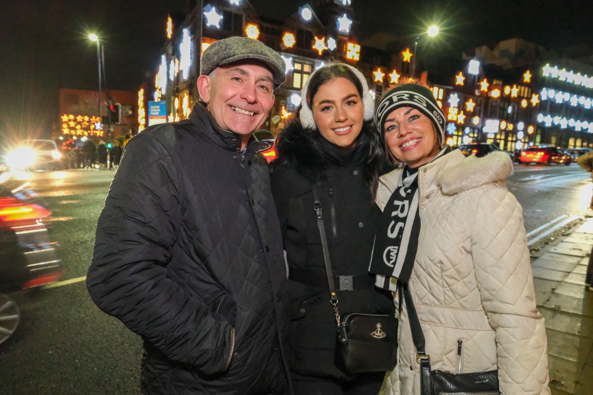 It’s been 24 hours since our snowflakes were switched on at Sheffield Children’s! ❄️ 

We have been able to reveal that thanks to your incredible support £364,000 has been pledged in this year’s appeal! 

Thank you to everyone who has made this possible! 💙