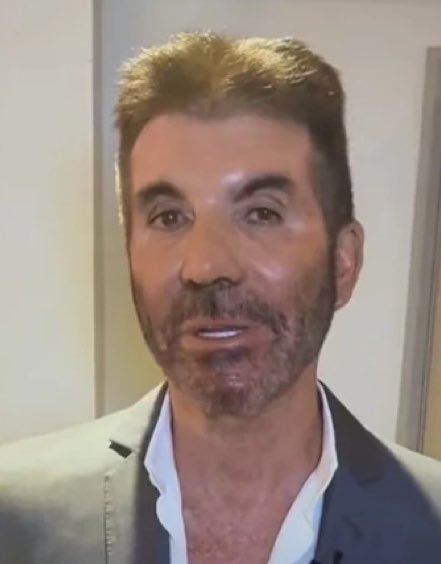 onlythelights_'s tweet image. te encontraste a Simón de la mala suerte, RT y fav para no tener mala suerte en 2023