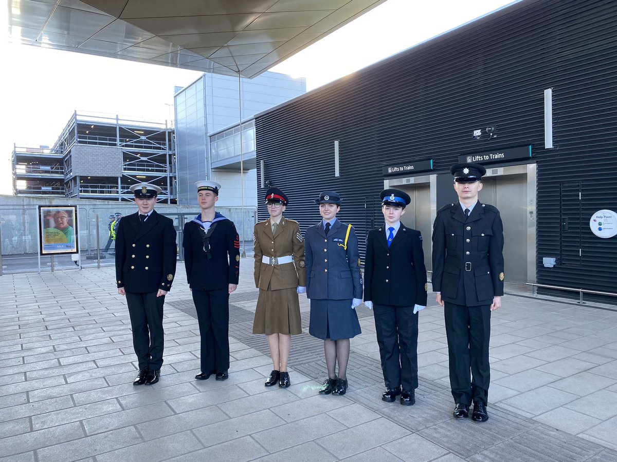 LLieutenantBeds's tweet photo. I am incredibly proud of my Lord-Lt Cadets for supporting me on the visit of His Majesty The King to Luton. All impeccably turned out &amp; very engaging, such a credit to their organisations @BedsHertsACF @BedfordModern @BedsCadets @BedsFire @BedsCambsWing @SeaCadetsUK @RoyalFamily https://t.co/1ru0vyw42V