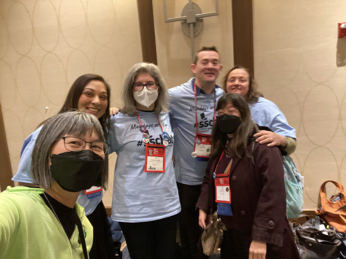 HistoryFrog's tweet image. Is this an accomplishment? Having so many amazing #ssChat friends (also many amazing #Edtech/educator buds) @mrshistorylee @shannonsalter70 @MapM8ker @JenniferAWelch @lauramcfarren @socialstudiestx @GatorCitizen @NHTOYMc @historyherway @LucyKirchh @lauramcfarren #TooManyToName💕