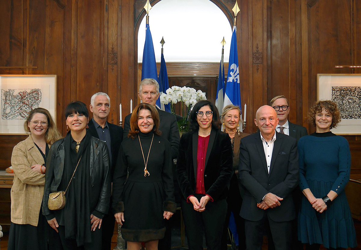 Merci Mme la ministre <a href="/RimaAbdulMalak/">Rima Abdul Malak</a> et aux partenaires du milieu culturel 🇫🇷 pour ce temps d'échange.
Le #Québec et la #France promeuvent de manière dynamique et innovante la langue française et la culture qu’ils veulent toujours plus accessible et attractive pour la jeunesse.