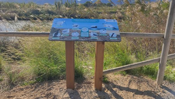 ℹ Hem fet realitat un projecte de senyalització turística gràcies a la subvenció "Impulsem Turisme" atorgada per la Diputació de València. Apostem per aquesta senyalització del patrimoni natural al considerar-la fonamental per a la seua posada en valor com a recurs turístic.