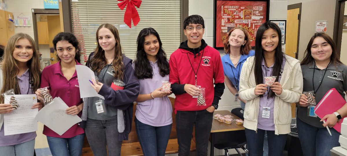 Locke Hill ES tweet media