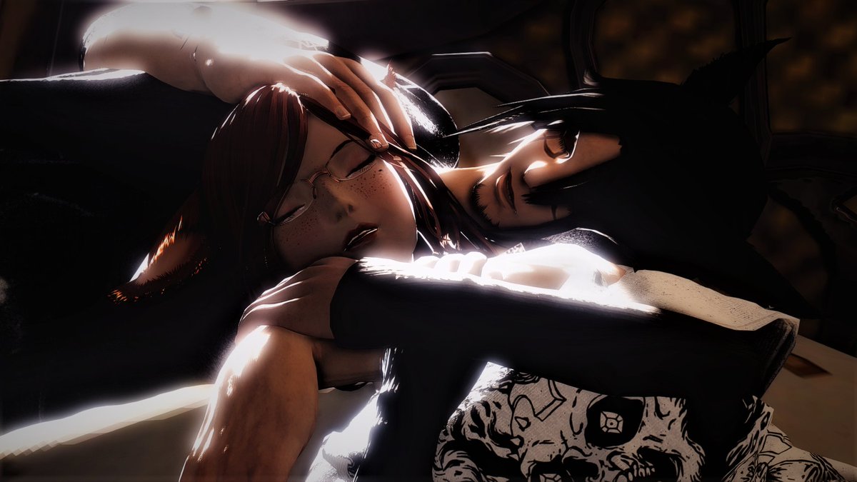 Fos_FFXIV's tweet photo. Sush you all, just wanna nap after a hard day with my favorite pillow https://t.co/crGgAHsr3c