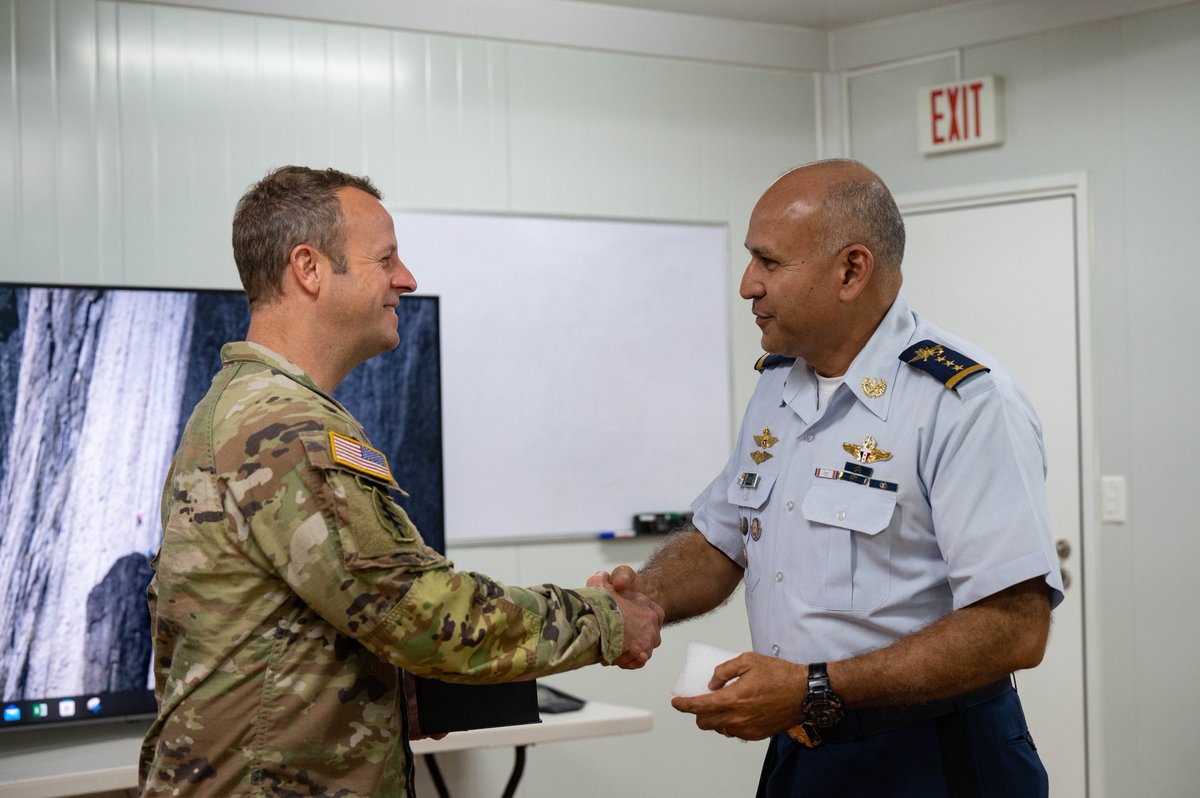 This morning the JTF-Bravo command team, COL Brown and CSM Daily, met with the commander of The National Aeronaval Service of Panama (SENAN) to discuss the PANAMAX Alpha 2023 timeline. #progressthroughunity #PANAMAX2022 @SENANPanama @Southcom @USEmbPAN