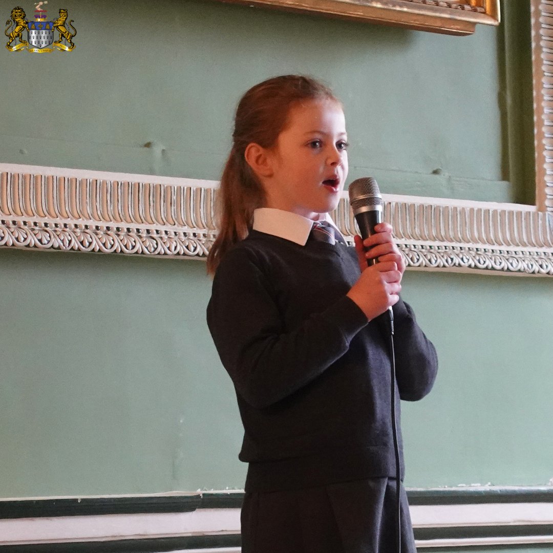 The annual Headfort public speaking competition took place on Friday. Communication is the backbone of any society, and public speaking is a great way of building personal development. All pupils from Junior Infants through to the Senior 1 gave an amazing performance.
