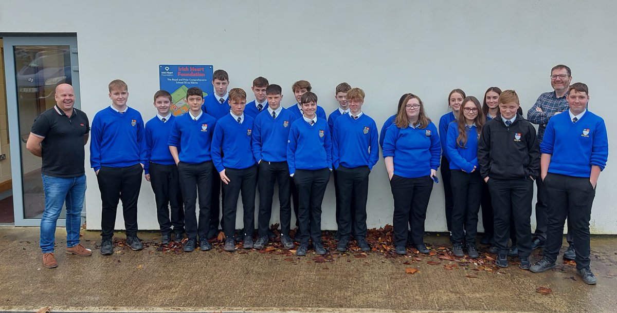 Royalandprior's tweet photo. Huge thanks to John and Gary from @atu_ie for delivering a series of lessons on #appdevelopment to our 3rd year #Coding students

Our students really enjoyed seeing their coding come to life through their phones 🤳📱

Everyone ‘App’solutely loved it!! 
#TheRoyalandPrior #digikids https://t.co/X3JdjtVgex