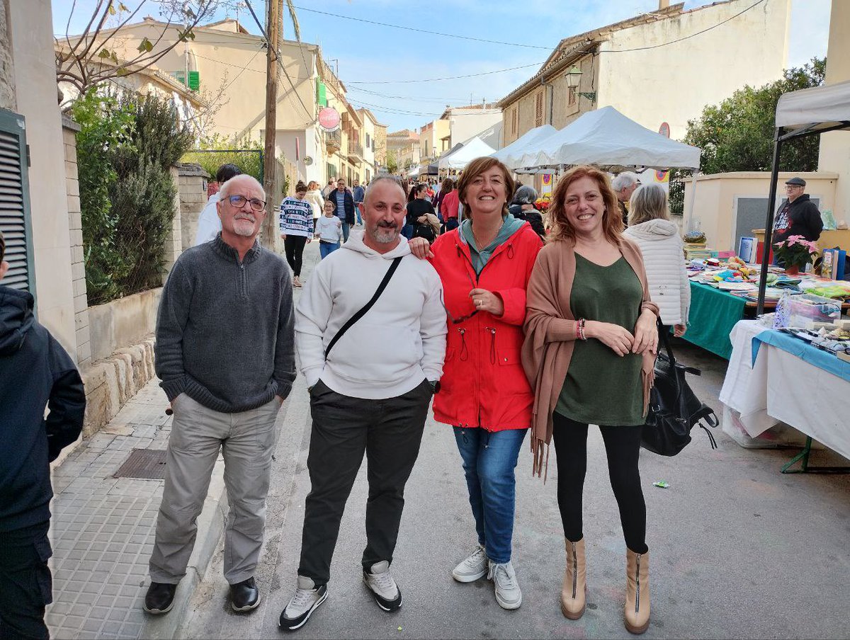 VoxCalvia tweet media