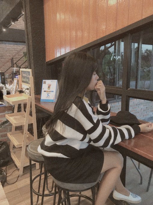 Harper261263's tweet photo. 200ส่งฟรี  #เสื้อผ้ามือสอง #เสื้อผ้ามือสองสภาพดี #เสื้อผ้ามือ2 #ส่งต่อเสื้อผ้า #ส่งต่อรองเท้า #ส่งต่อเสื้อผ้ามือ2 #ส่งต่อ https://t.co/miNKcdJPSa