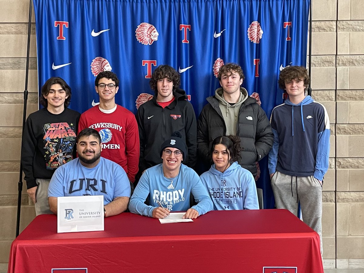 TMHS_Athletics's tweet photo. Friends and Teammates joining Alex https://t.co/Xqa9CYjxi0