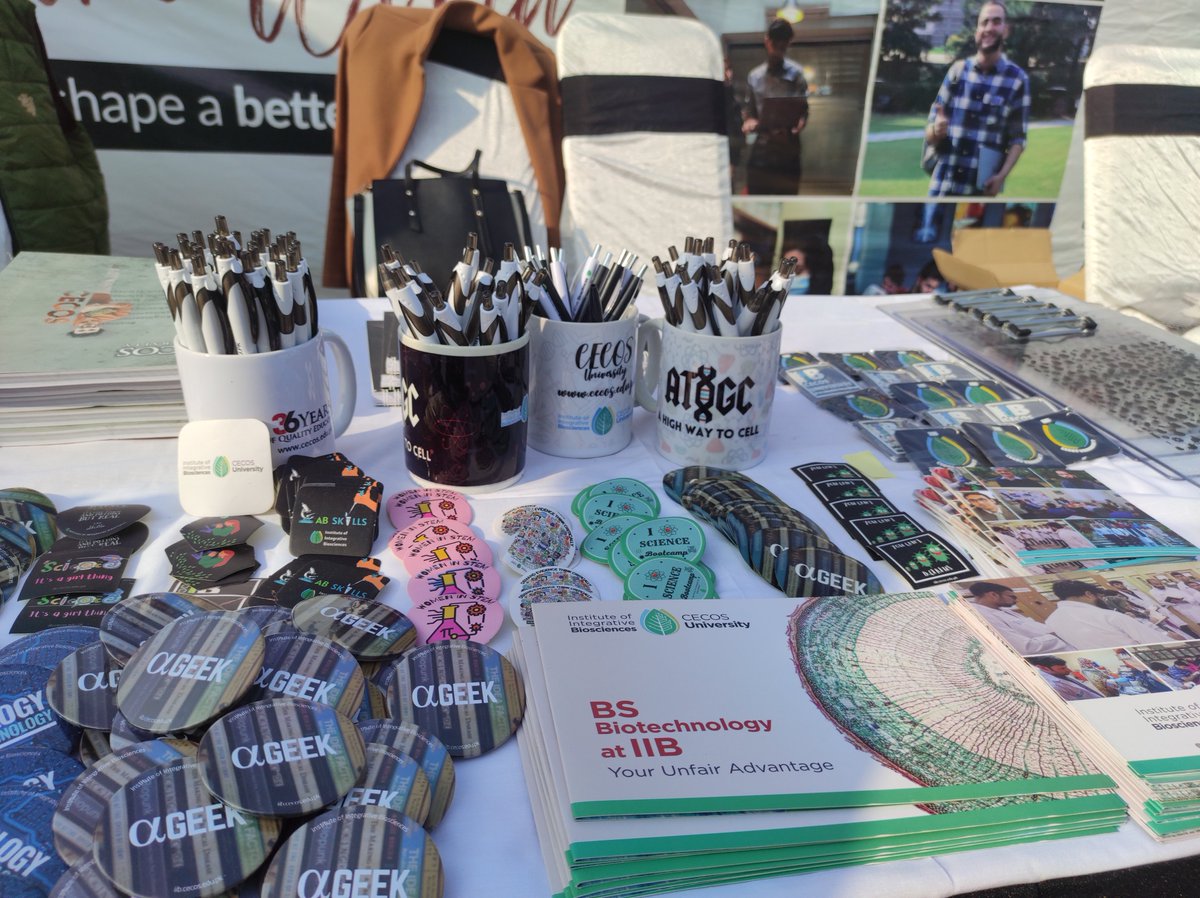 iibcecos's tweet photo. Good Morning Beaconhouse!! Let's spend the day looking into the world of DNA
#BCPFCCollegeFair #CECOSUniversity #CECOS #InstituteofIntegrativeBiosciences #IIB #Biotechnology #Microbiology #Biosciences #Peshawar #scienceisfun https://t.co/Dtus7vlIDo