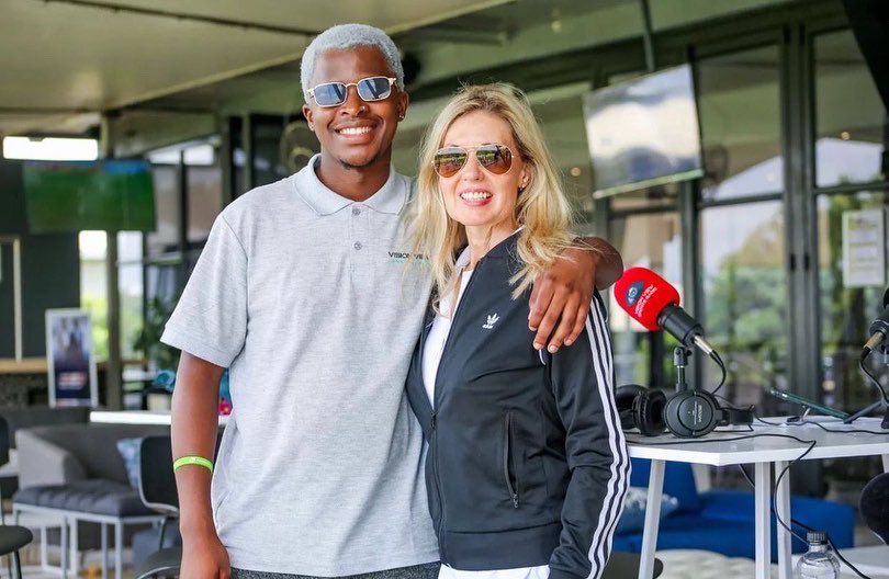 VisionViewTV_'s tweet photo. What a fantastic day, even the weather was on our side too!
The Standard Bank Pro-AM Series catch it live 5-7 December 2022 on VVTV (link in bio) ⛳️❤️
#StandardBank #ProAMSeries #sbproamseries #sbproamseriesinvitational #GreatGolf #ItCanBe https://t.co/s61SG6kBRT