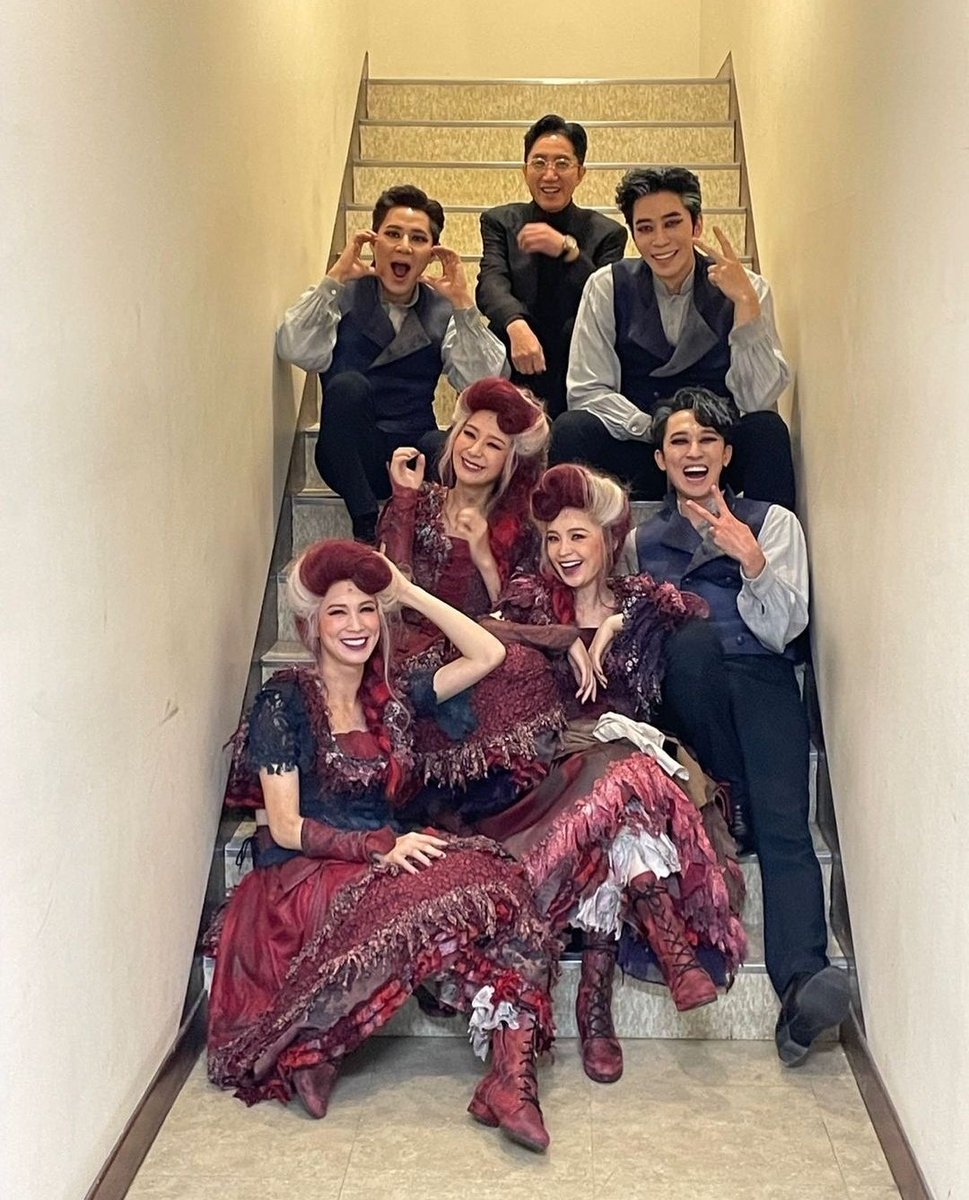 덕분에 공연이 잘 올라갔습니다!
여러방면으로 응원해 주셔서
그저 감사합니다.
좋은공연으로 보답하겠습니다.