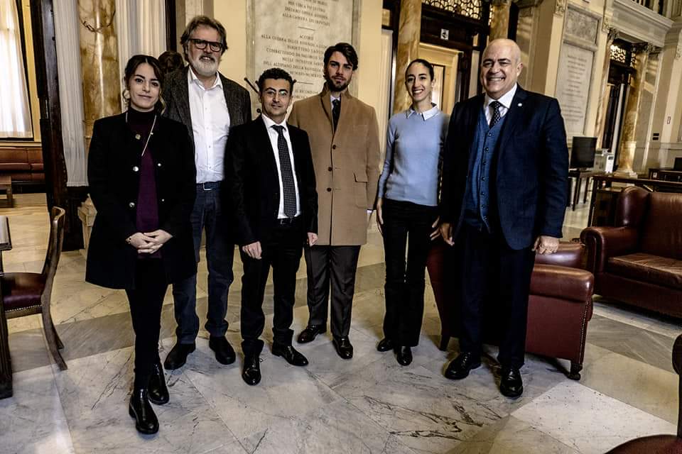 Questa mattina il nostro presidente, Antonio D'Avino, ha incontrato alla Camera tutti i componenti del Movimento Cinque Stelle della 12ª commissione Sanità e Affari Sociali. Si è parlato dei modelli organizzativi territoriali e del decreto 77. #fimp #M5S