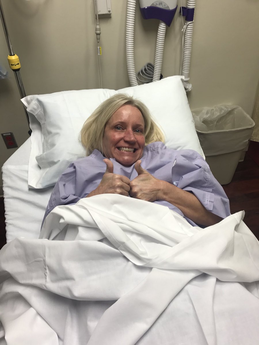 breathofhopeky's tweet photo. 5 years ago, today! Went to surgery thinking a fungus was growing in my lung. Woke up with 2 lobes removed and a lung cancer diagnosis! Because of a recurrence, my journey is still unknown, but I’m certain of my purpose! #anyonewithlungs #UniteToFightKY #researchmatters #egfr https://t.co/T084VkMUBf