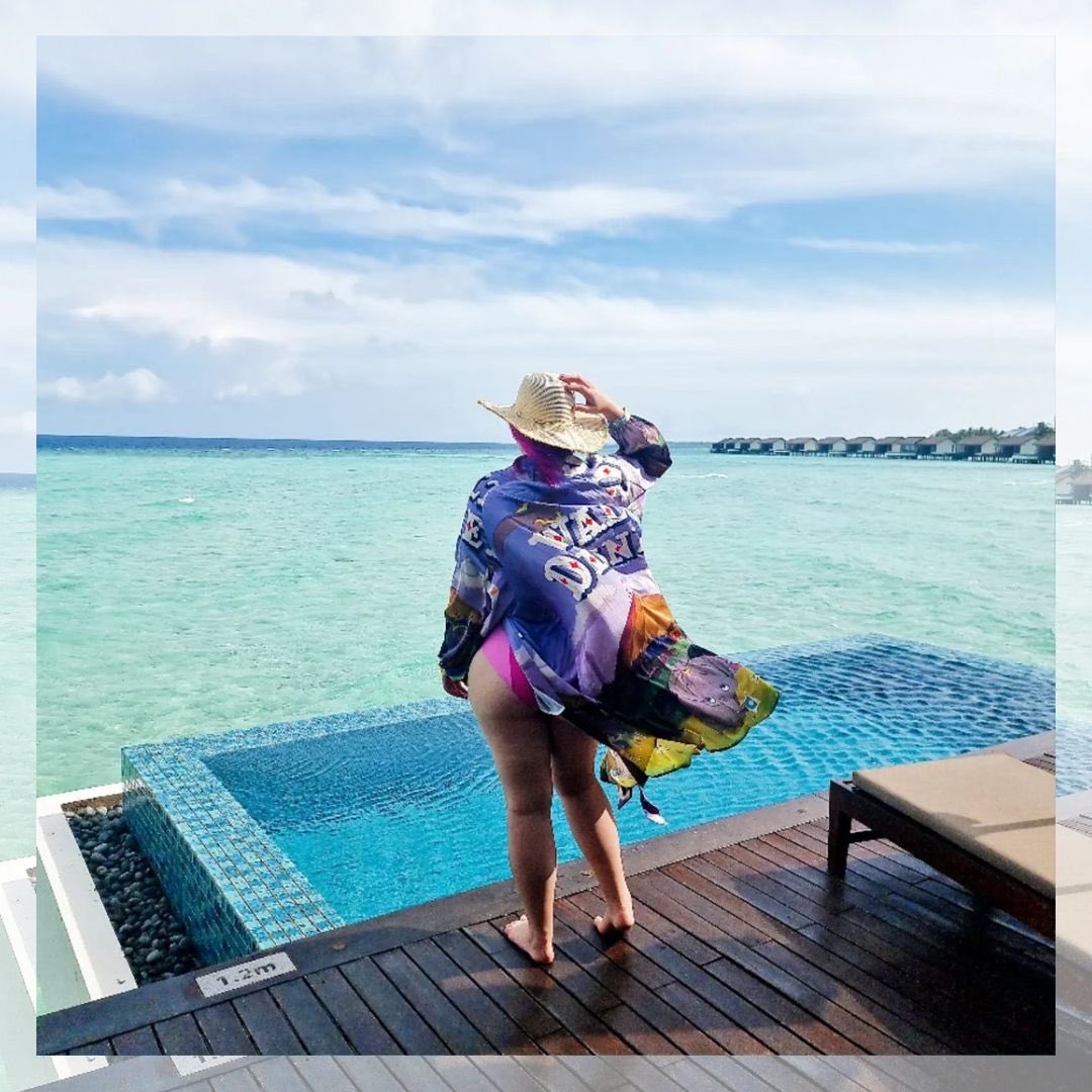 Salty air without a care.

📷: @_rainyhaze_
.
.
.
.
.
#theresidencemaldives #CenizaroHotelsandResorts #visitmaldives #sunnysideoflife #beautifulmaldives #maldives #maldivesislands #paradise #photooftheday #traveldiaries #MomentsEnriched #ForeverYours #MomentstoCherish
