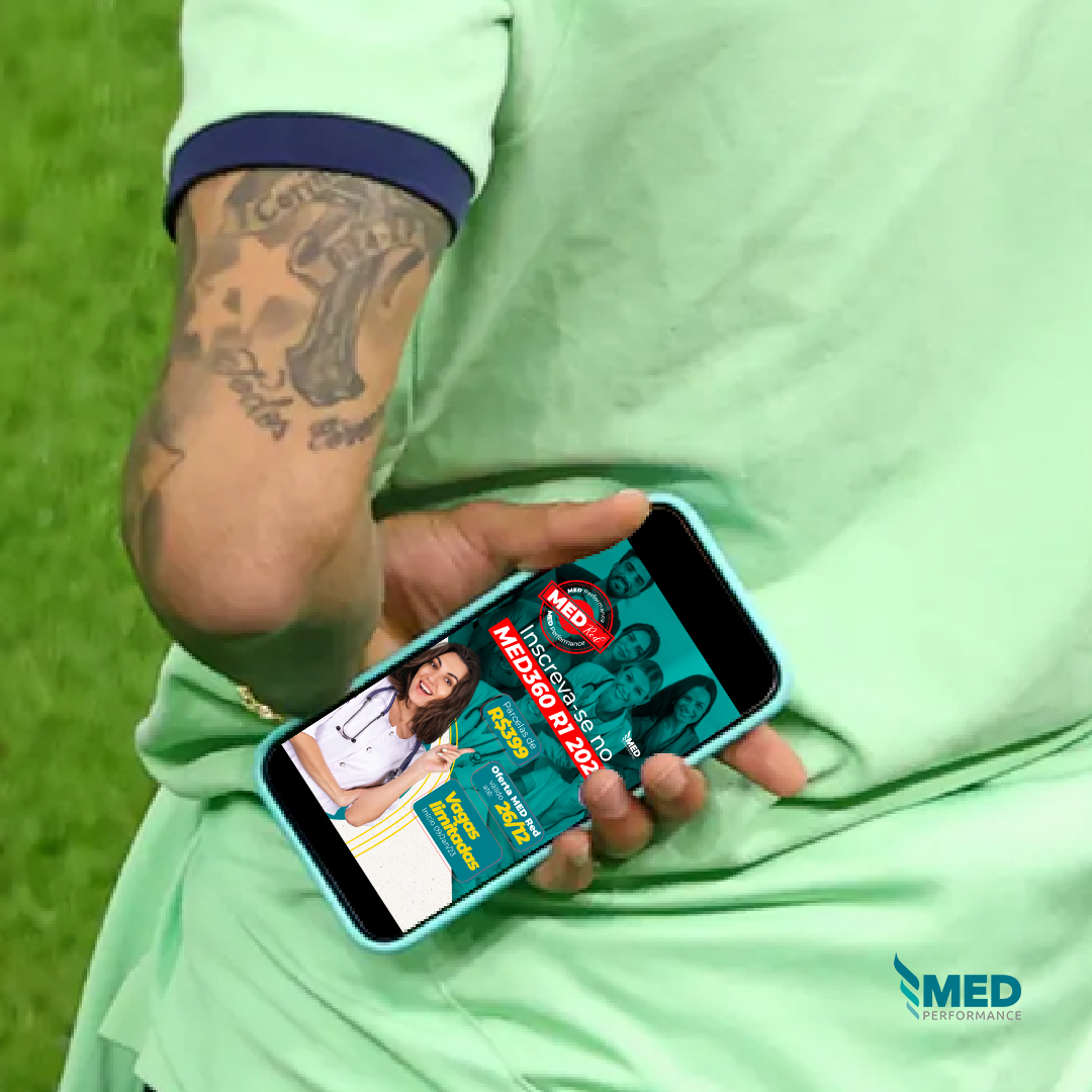 Medperformance1's tweet photo. Estamos em dezembro e como o espírito natalino chegou por aqui, a MED RED é um presente  pra você que deseja passar na residência médica em 2023😉
Então, se até o Neymar está de olho, não é você que vai ficar de fora, né? 

#medcoach #residênciamédica #medperformance  #medred https://t.co/fp5YTWBocF