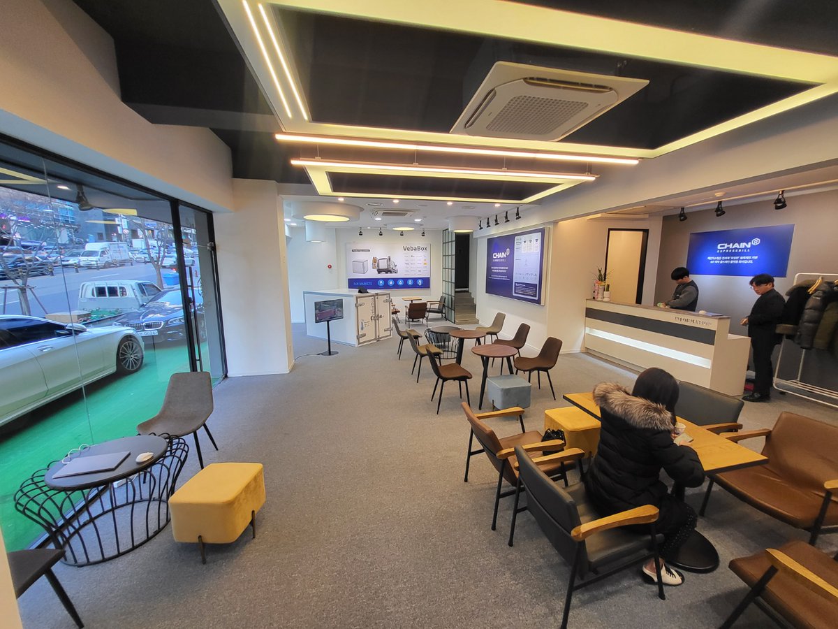 COLDCHAIN121's tweet photo. #ChainExBill Opens Off-Line Public Relations Center

"ChainExBill &amp; Cold Chain in #Gangnam, Seoul"

We have opened and operated a public relations center where you can see ChainExBill's #ColdChain Systems &amp; Solutions and our technology. 

#Crypto #CEB https://t.co/3c48s7CfUj
