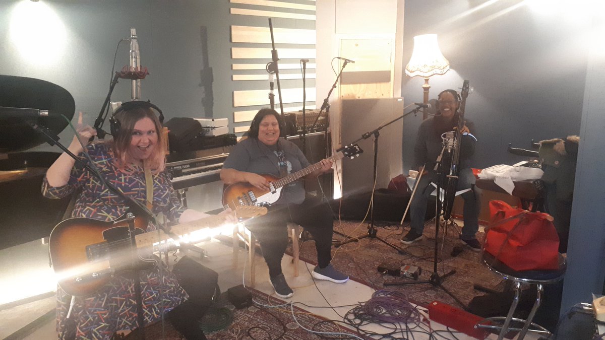 That's a wrap 🌯 on our first weekend in the studio recording tracks for the 📀Album Programme📀! An excellent time was had all round and we can't wait to hear the final products! 😻 Thank you to our wonderful engineers @joystacey_ and @alice_western! 😄 #inthestudio @aceagrams