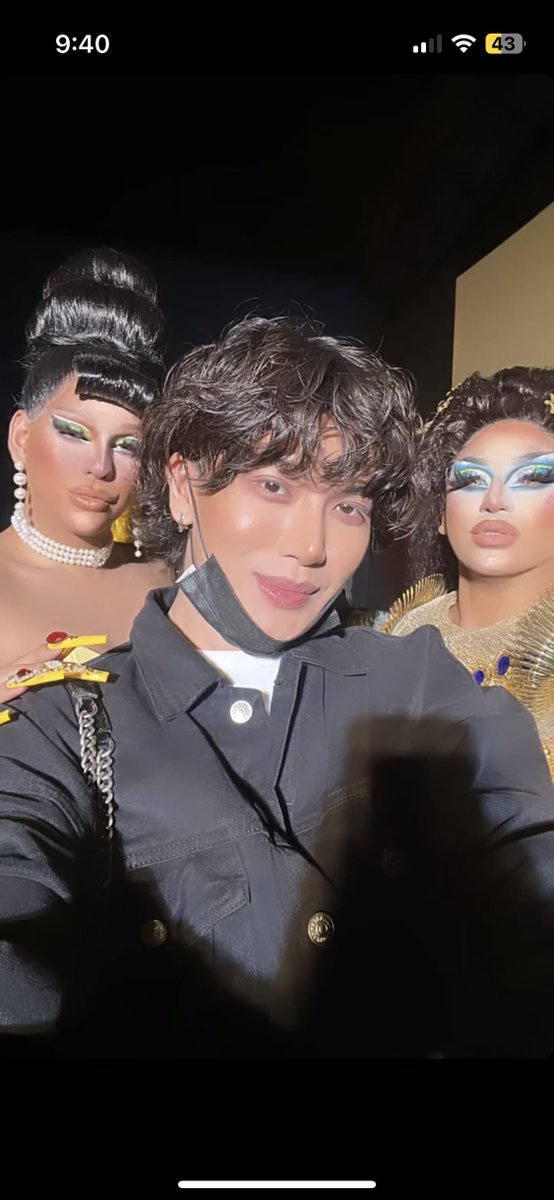 howboutliu's tweet photo. my supportive bb #shemod https://t.co/QTOlV95RXJ