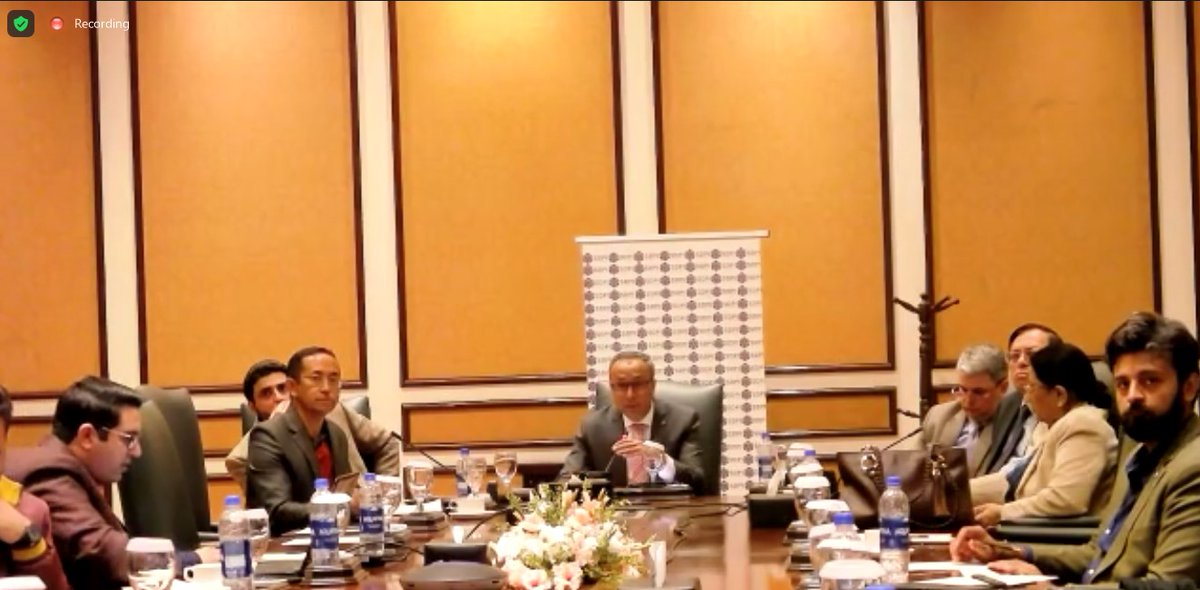 SSWA_UNESCAP's tweet photo. Sixth South & SouthWest Asia #6SDGF Session4 Subregional perspectives & review of cluster of Goals for HLPF 2023 in South and South-West Asia (#SDG6, #SDG7, #SDG9 & #SDG11) in progress, moderated Dr. Shafqat Munir, Research Fellow, SDPI, Pakistan @SDPIPakistan
@UNESCAP #SDC2022 https://t.co/WMrMEBPCtK
