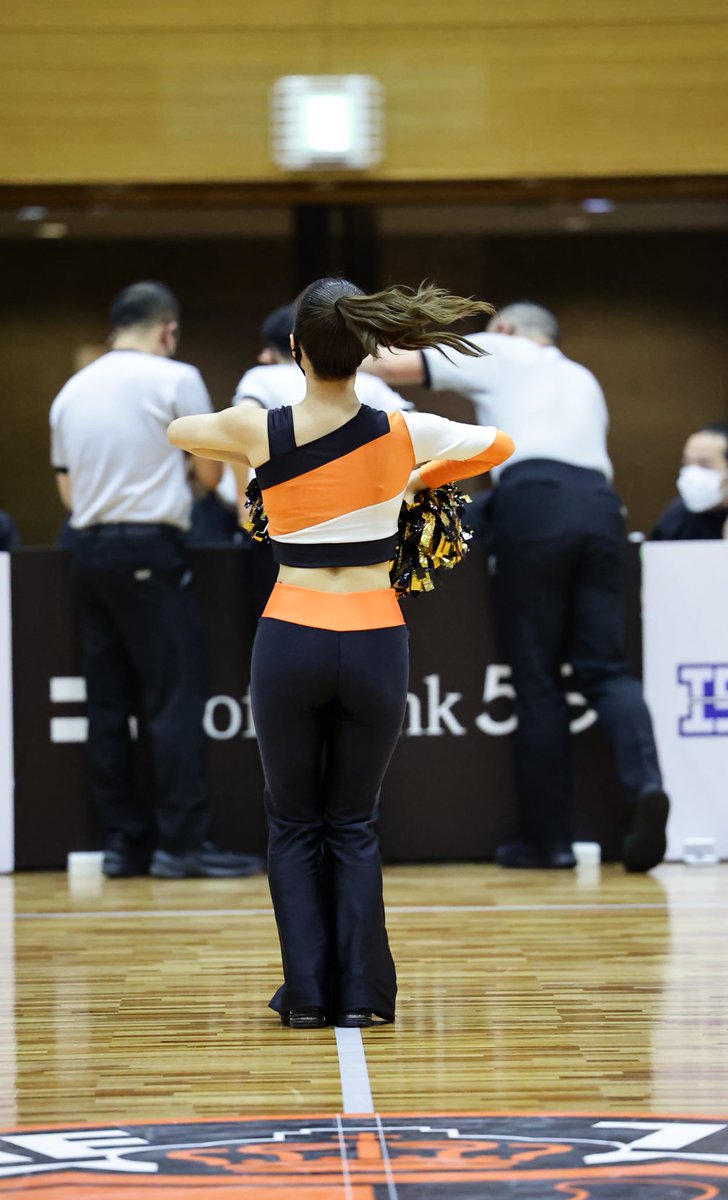 2022/12/4 vs金沢武士団 🦁🐶
ヴィアティンチア広報【非公式】の振り返り💃
ダメ広報は逆サイドの後姿も📸💕
背景が…😩

#ヴィアティン三重BB 
#ヴィアティンチア
#YUIKA