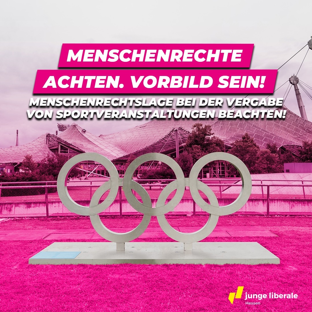 Sport bewegt Menschen weltweit, damit haben die Verbände wie FIFA oder IOC auch eine gewisse Vorbildsfunktion. 
Die #WM2022 ist eine Fehlentscheidung. Wir fordern dazu auf künftig ein Zeichen zu setzen und die Menschenrechtslage, eins Landes, als Kriterium bei Vergaben zu machen!